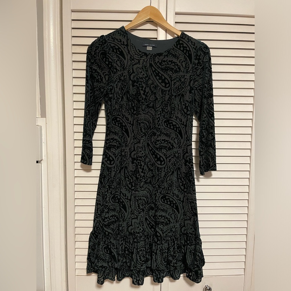 Tommy Hilfiger Women's Velvet Burnout Paisley Print Dress